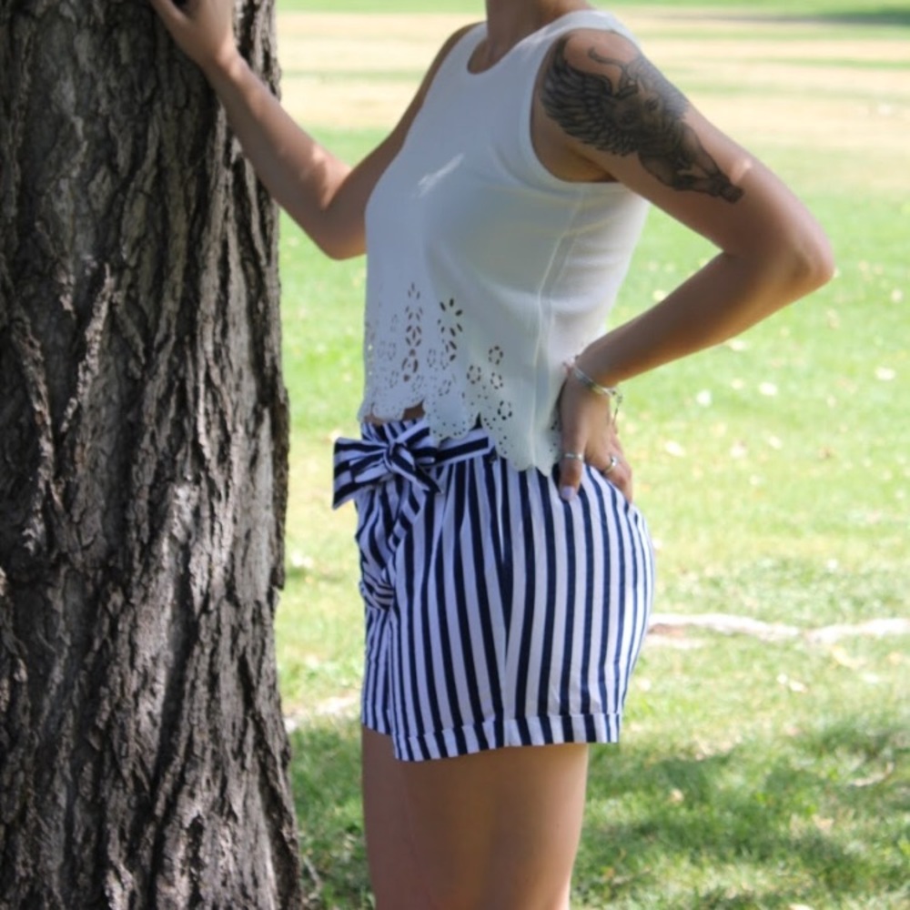 SALE ‼️Navy blue stripped summer shorts